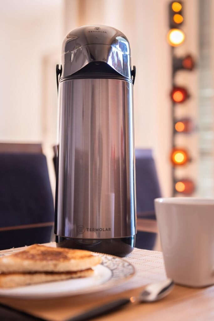 Garrafa térmica Termolar Lúmina 1.8L aluminio de bomba - melhor conservação térmica para café e chá fumegante por horas